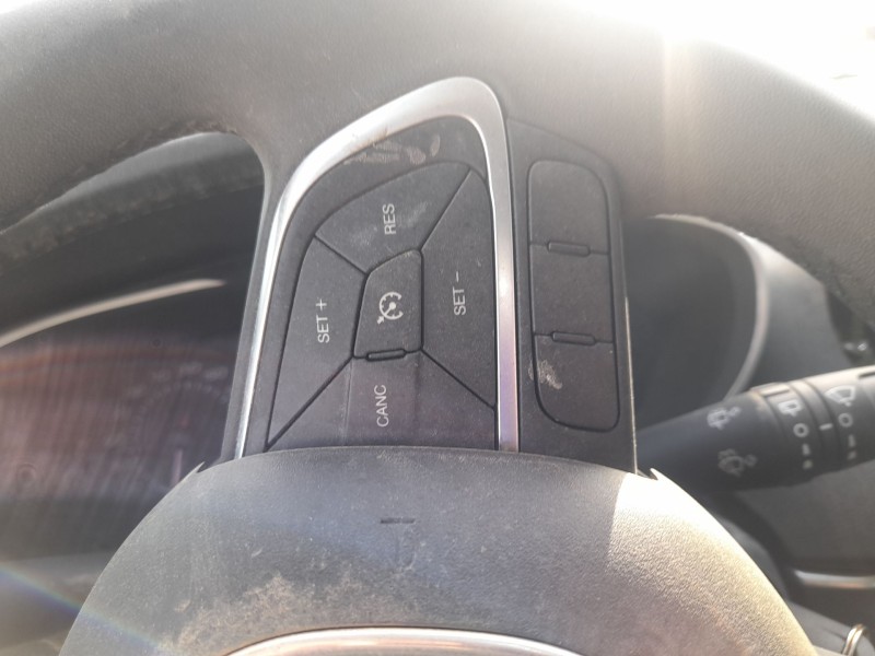 Recambio de volante para fiat tipo hatchback (356_, 357_) 1.3 d (356hxh1a) referencia OEM IAM   