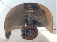 PLASTICO PASE RUEDA DEL. IZQ. 52126645 