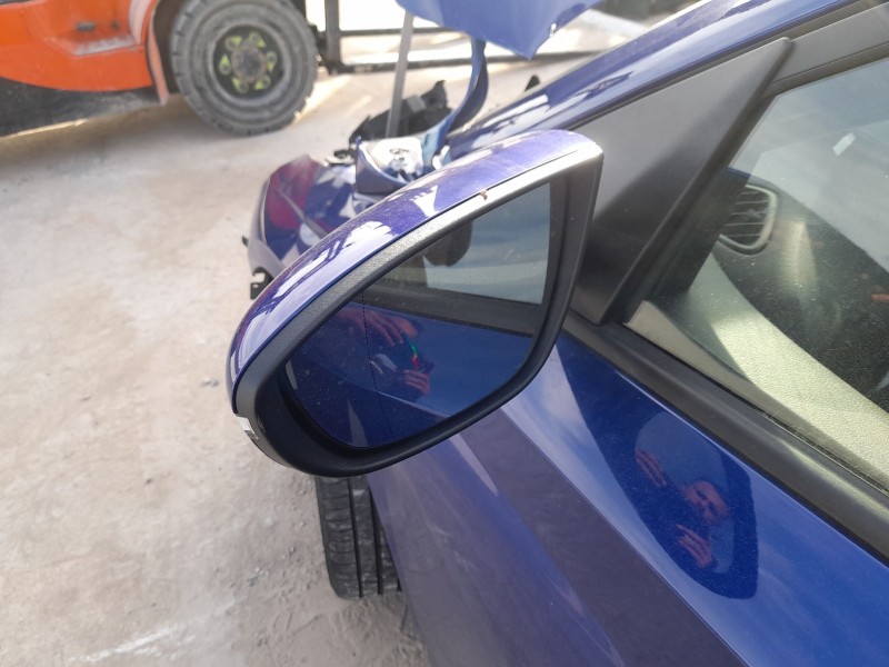Recambio de retrovisor izquierdo para hyundai i20 iii (bc3, bi3) 1.0 t-gdi referencia OEM IAM   