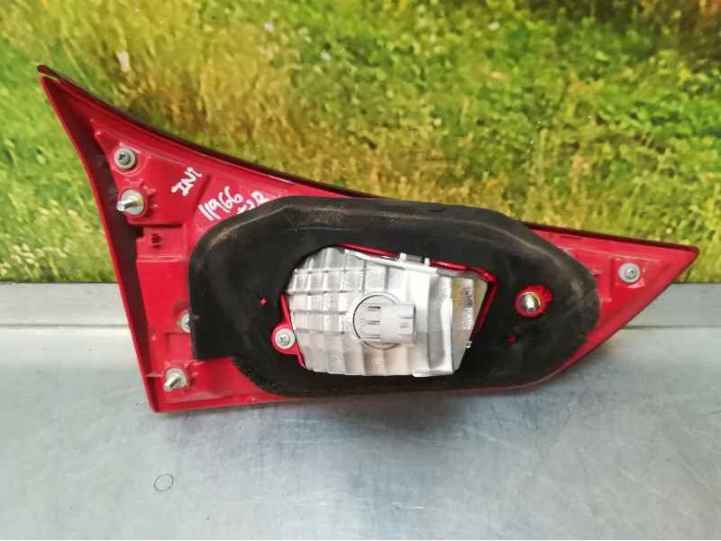 Recambio de piloto trasero derecho para toyota auris touring sports (e18) advance referencia OEM IAM   INTERIOR