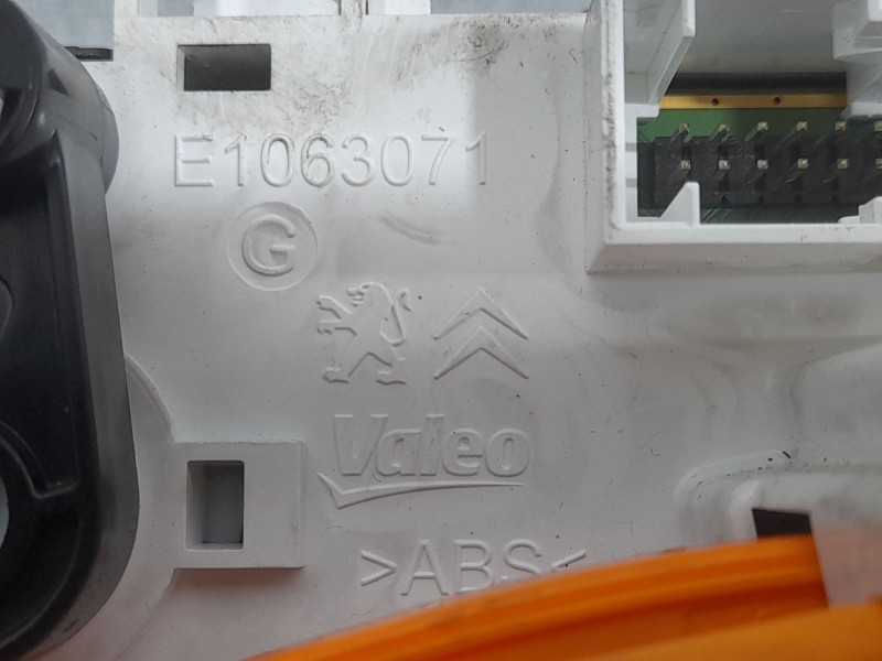 Recambio de mando calefaccion / aire acondicionado para citroën c3 iii (sx) 1.5 bluehdi 100 (sxyhyp, sxyhtu) referencia OEM IAM 