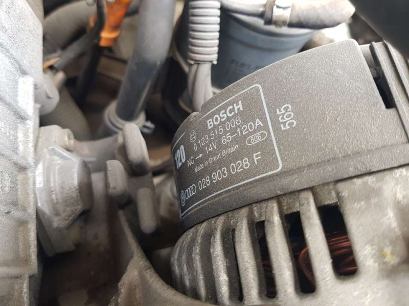 Recambio de alternador para volkswagen passat berlina (3b2) básico referencia OEM IAM 028903028F BOSCH 0123515008 