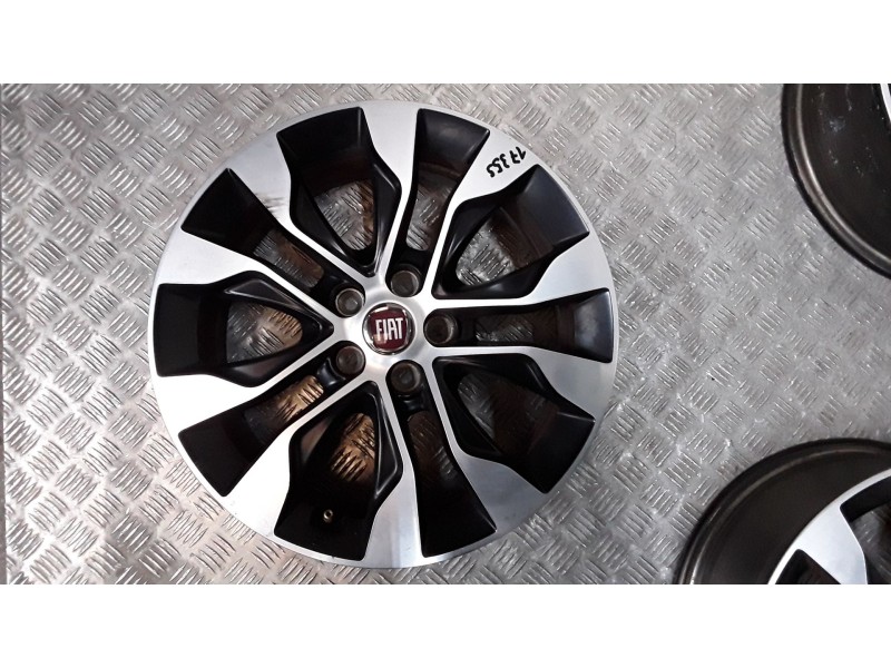 Recambio de juego llantas aluminio para fiat tipo hatchback (356_, 357_) 1.4 (356hxa1b) referencia OEM IAM 6.5X16 5 TORN ET39  A