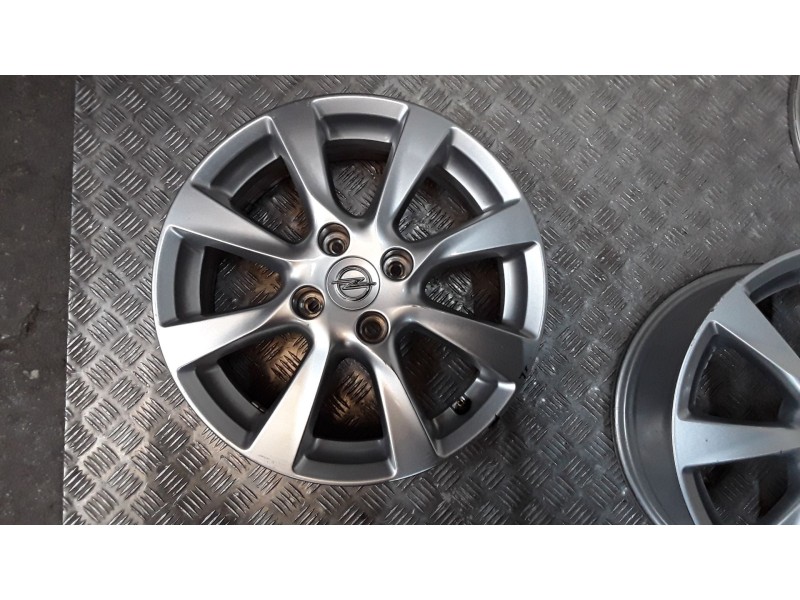 Recambio de juego llantas aluminio para opel corsa f (p2jo) 1.2 (68) referencia OEM IAM 6.5X16 4 TORN ET38 ROZADAS ALUMINIO