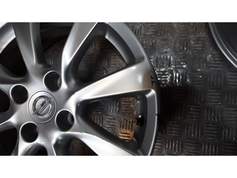 Recambio de juego llantas aluminio para opel corsa f (p2jo) 1.2 (68) referencia OEM IAM 6.5X16 4 TORN ET38 ROZADAS ALUMINIO