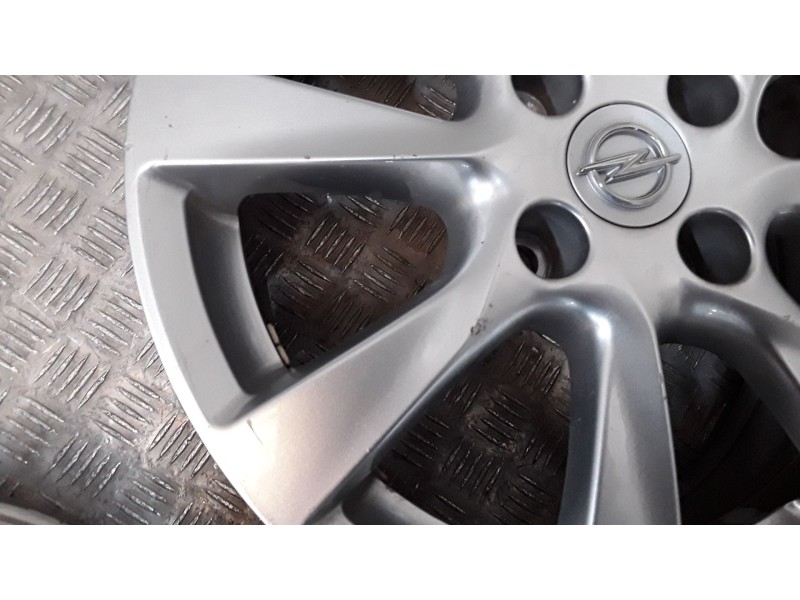 Recambio de juego llantas aluminio para opel corsa f (p2jo) 1.2 (68) referencia OEM IAM 6.5X16 4 TORN ET38 ROZADAS ALUMINIO