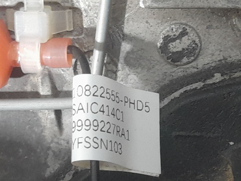 Recambio de volante para mg zs 1.5 vti referencia OEM IAM 11237276PHD5  