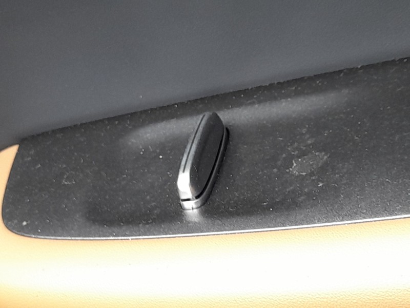 Recambio de mando elevalunas delantero derecho para jaecoo 7 phev 1.5 tgdi 255kw referencia OEM IAM   