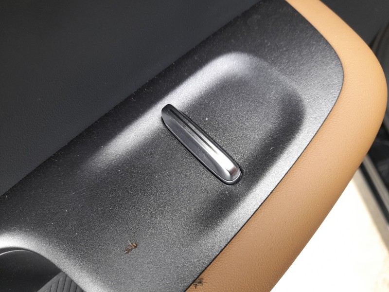 Recambio de mando elevalunas trasero izquierdo para jaecoo 7 phev 1.5 tgdi 255kw referencia OEM IAM   