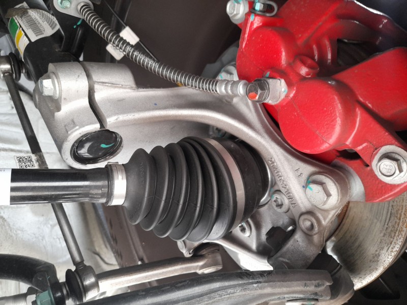 Recambio de mangueta delantera izquierda para jaecoo 7 phev 1.5 tgdi 255kw referencia OEM IAM   