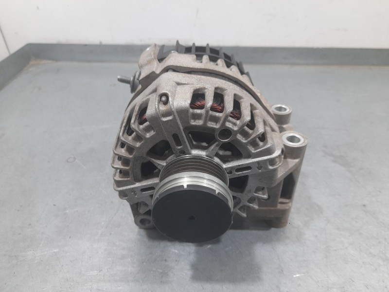 Recambio de alternador para mg zs 1.5 vti referencia OEM IAM 10582349  