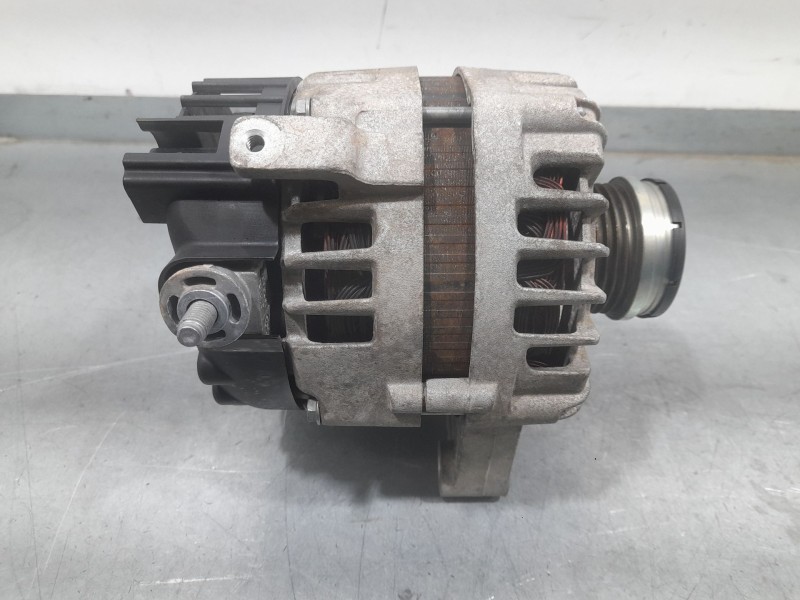 Recambio de alternador para mg zs 1.5 vti referencia OEM IAM 10582349  
