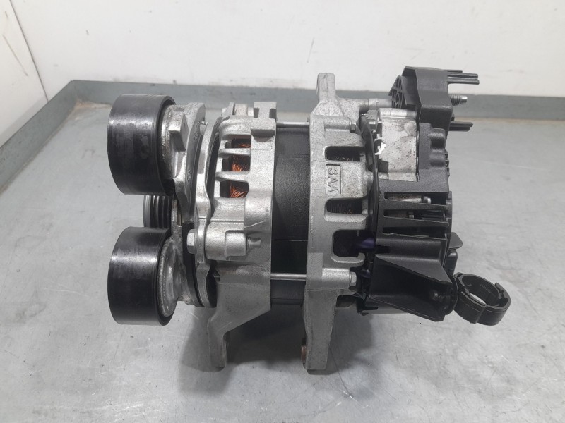 Recambio de alternador para renault captur ii (hf_) tce 140 (hfn0) referencia OEM IAM 2310A1749R IST50S064 VALEO