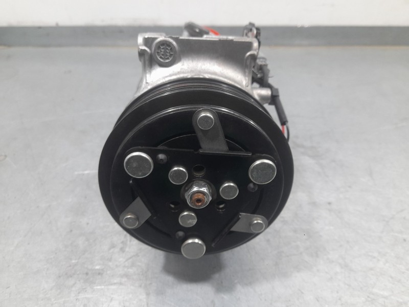 Recambio de compresor aire acondicionado para renault captur ii (hf_) tce 140 (hfn0) referencia OEM IAM 926006UB0A 04433072B5 SA