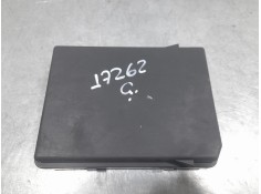 CAJA RELES / FUSIBLES 284B73384R 