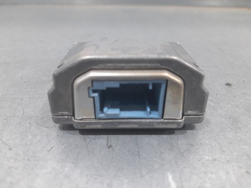 Recambio de camara para opel corsa f edition referencia OEM IAM 9842997780  