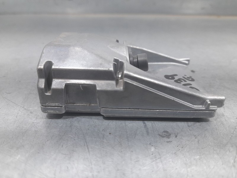 Recambio de camara para opel corsa f edition referencia OEM IAM 9842997780  