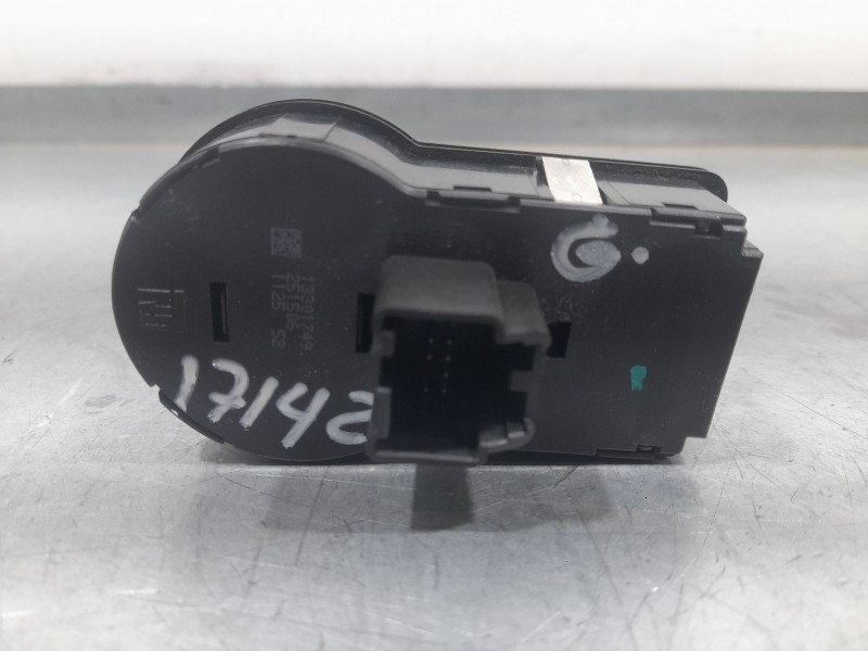 Recambio de mando luces para chevrolet cruze (j300) 1.6 referencia OEM IAM 13301749  
