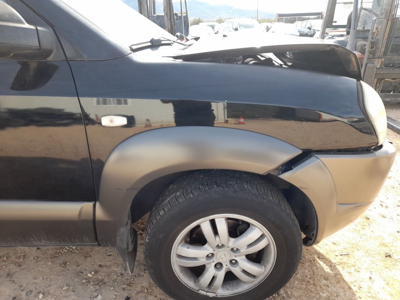 Recambio de aleta delantera derecha para hyundai tucson (jm) 2.0 crdi referencia OEM IAM 663212E120  