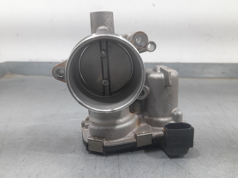 Recambio de caja mariposa para mg zs 1.5 vti referencia OEM IAM 10991393 F01R00Y118 BOSCH