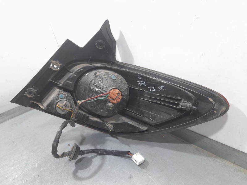 Recambio de piloto trasero izquierdo para chevrolet cruze (j300) 1.6 referencia OEM IAM 95365876  
