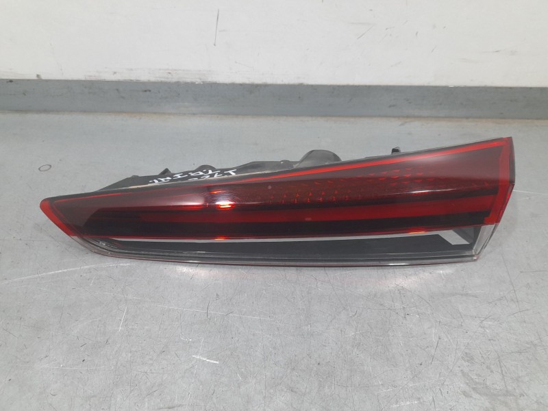 Recambio de piloto trasero derecho interior para renault captur ii (hf_) tce 140 (hfn0) referencia OEM IAM 265501234R 0208359990