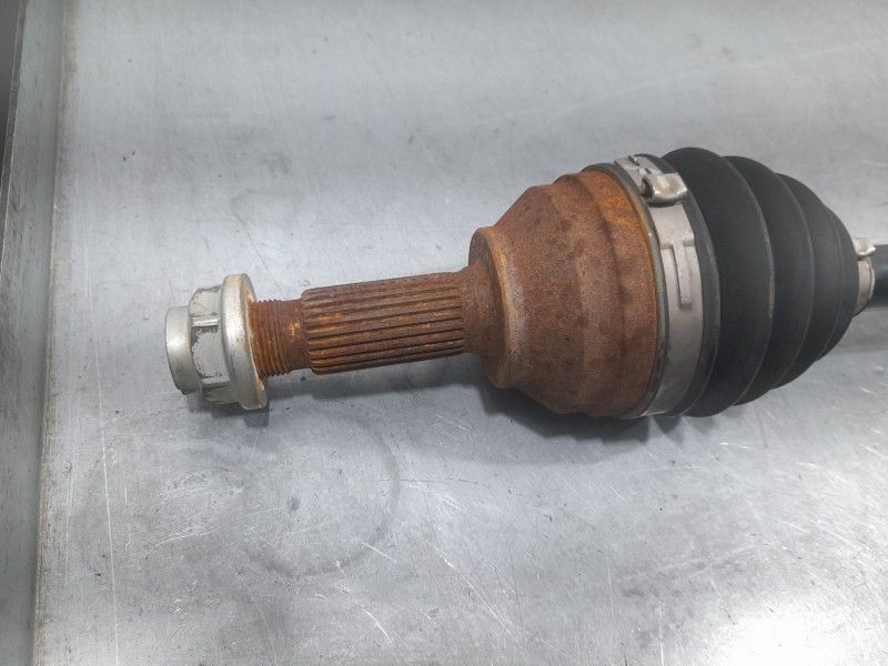 Recambio de transmision delantera izquierda para mg zs 1.5 vti referencia OEM IAM 10233396 11135812 