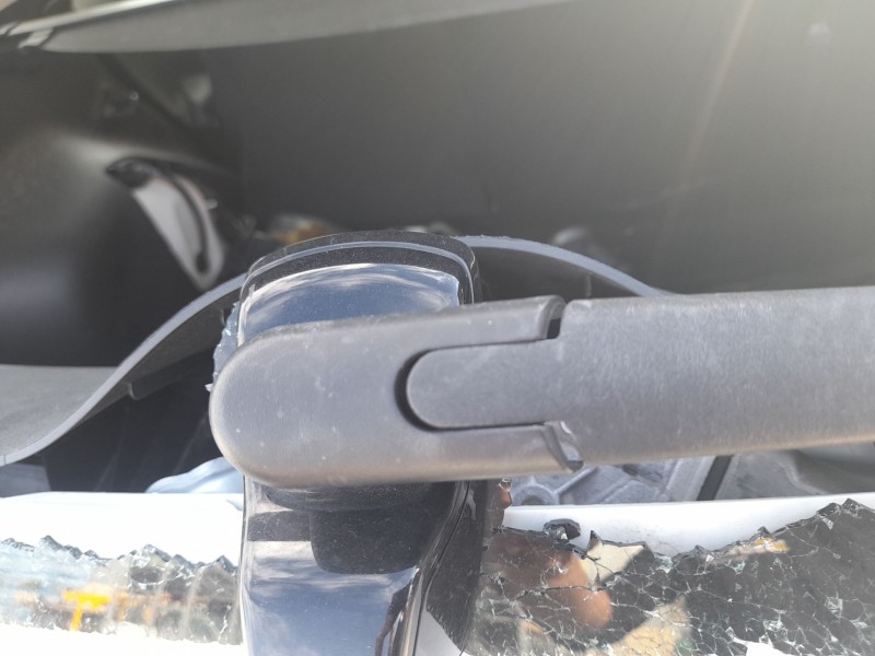 Recambio de motor limpia trasero para kia niro (de) 1.6 gdi hybrid referencia OEM IAM   