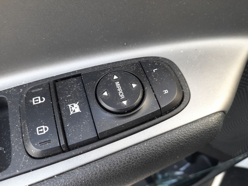 Recambio de mando elevalunas delantero izquierdo para kia niro (de) 1.6 gdi hybrid referencia OEM IAM  C/MANDO RETROVISOR 