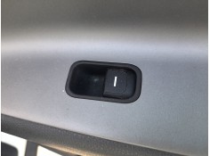 MANDO ELEVALUNAS TRASERO DERECHO 93590G5560 