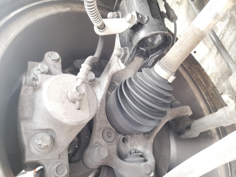 Recambio de mangueta delantera derecha para kia niro (de) 1.6 gdi hybrid referencia OEM IAM   