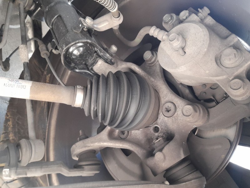 Recambio de mangueta delantera izquierda para kia niro (de) 1.6 gdi hybrid referencia OEM IAM   