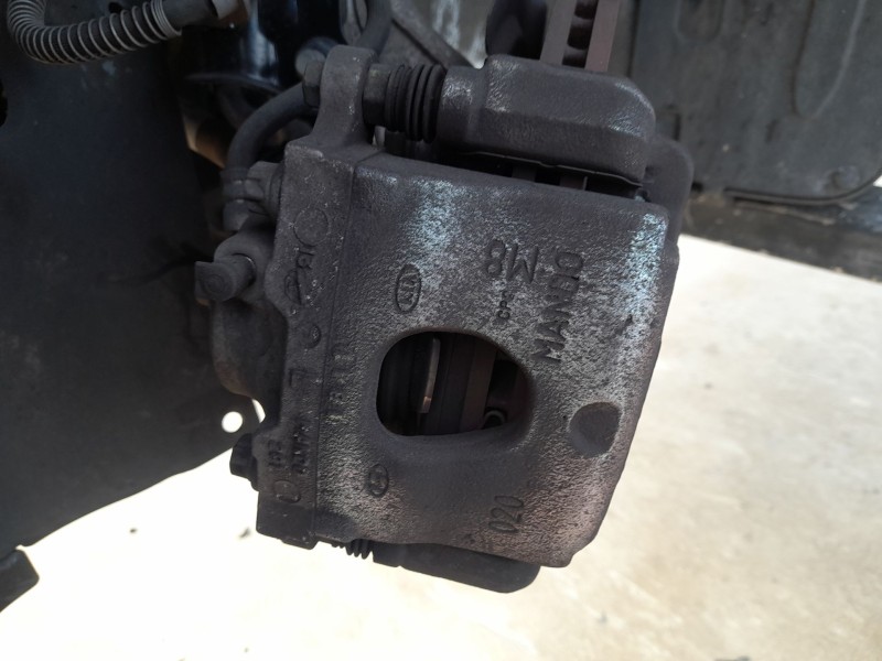 Recambio de pinza freno delantera izquierda para kia niro (de) 1.6 gdi hybrid referencia OEM IAM   