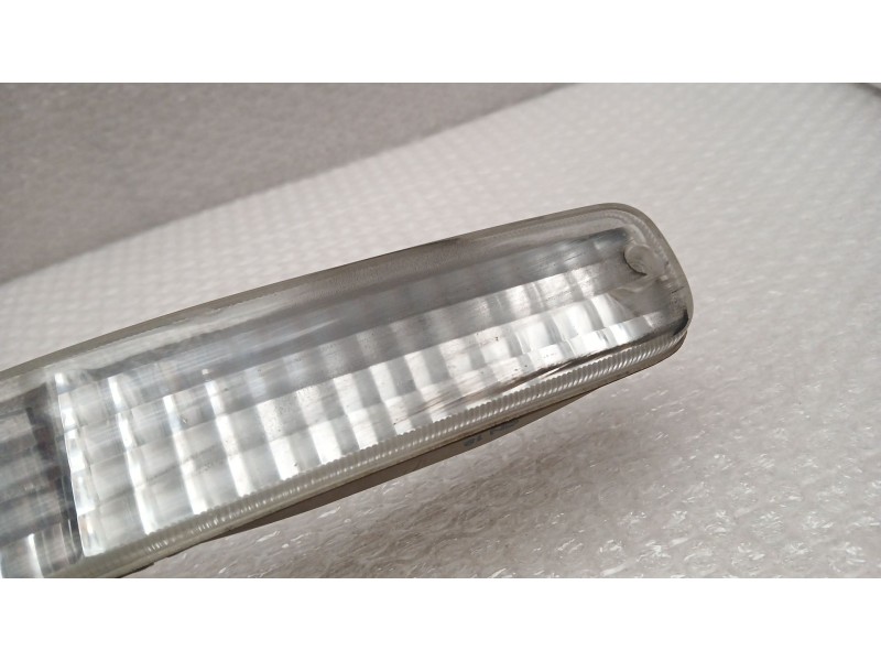 Recambio de piloto lateral izquierdo para honda prelude (bb1/2/3) 2.0i (bb3) referencia OEM IAM 0554031  FALSO ROZADO