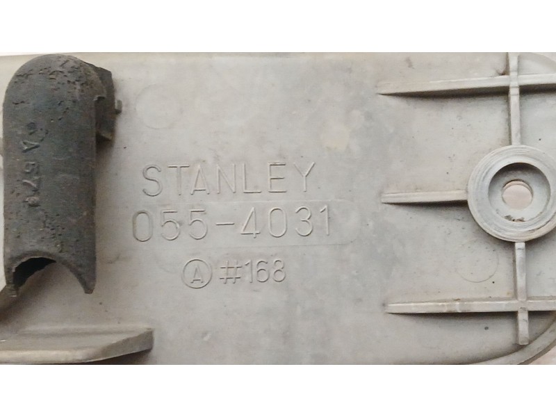 Recambio de piloto lateral derecho para honda prelude (bb1/2/3) 2.0i (bb3) referencia OEM IAM 0554031  FALSO