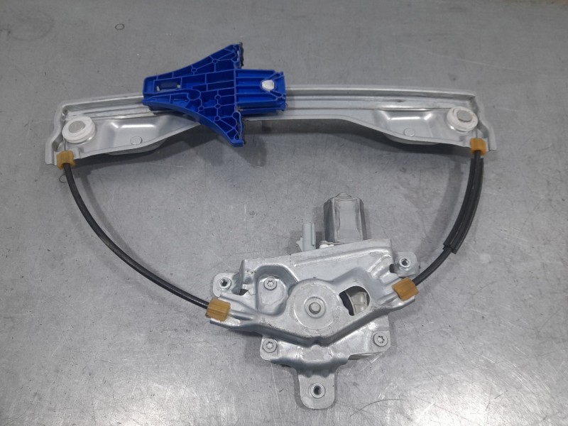 Recambio de elevalunas trasero derecho para dr 5.0 hybrido glp referencia OEM IAM SIN REF  