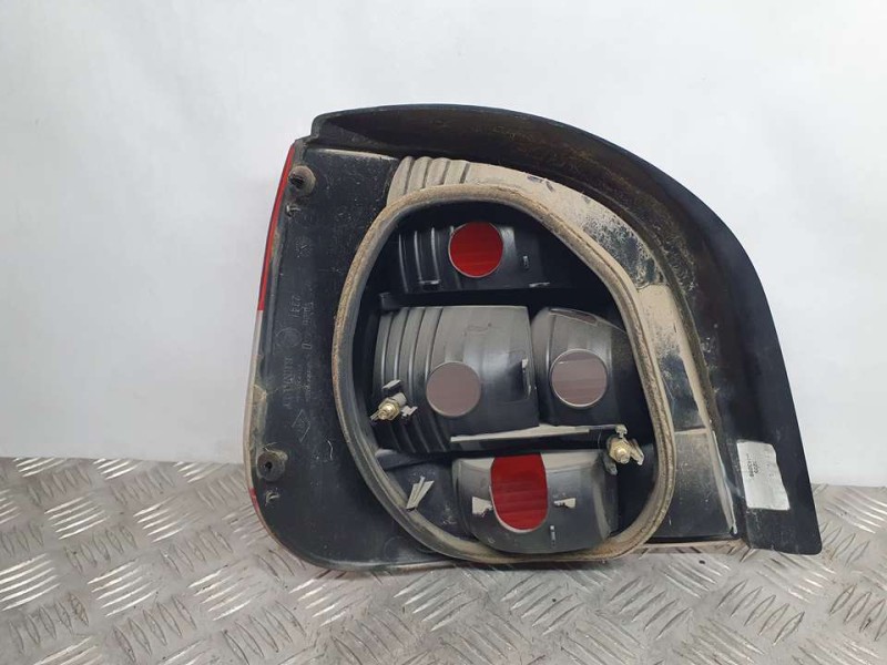 Recambio de piloto trasero derecho para renault scenic rx4 (ja0) 1.9 dci referencia OEM IAM SIN REF  