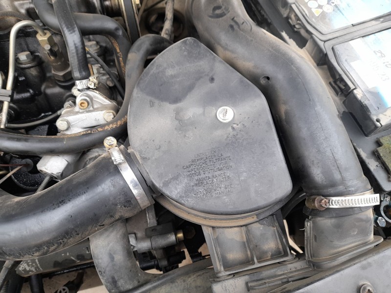 Recambio de carcasa filtro aire para peugeot 205 i (741a/c) 1.7 diesel referencia OEM IAM   