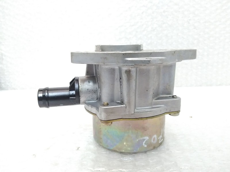 Recambio de depresor freno / bomba vacio para renault clio ii fase ii (b/cb0) 1.5 dci diesel referencia OEM IAM 8200404542 70067