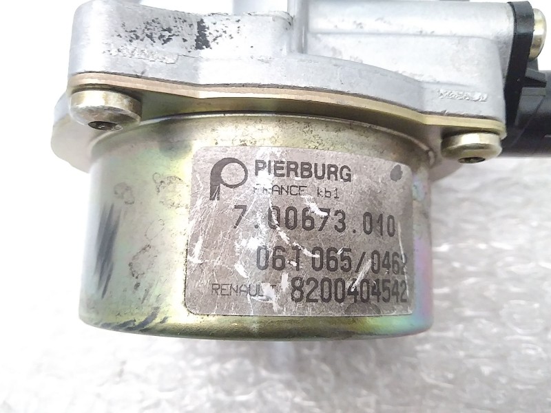 Recambio de depresor freno / bomba vacio para renault clio ii fase ii (b/cb0) 1.5 dci diesel referencia OEM IAM 8200404542 70067