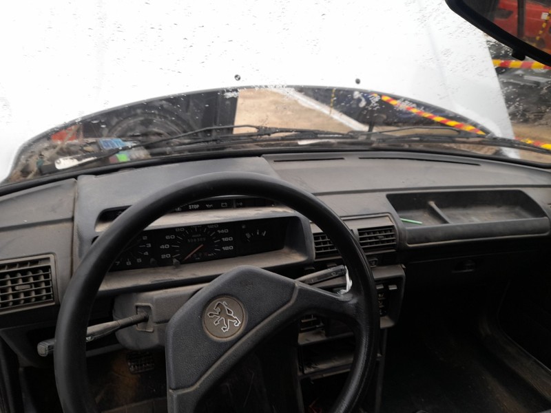 Recambio de salpicadero para peugeot 205 i (741a/c) 1.7 diesel referencia OEM IAM   