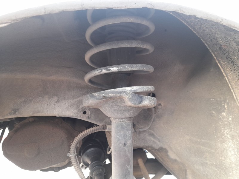 Recambio de amortiguador delantero izquierdo para peugeot 205 i (741a/c) 1.7 diesel referencia OEM IAM   