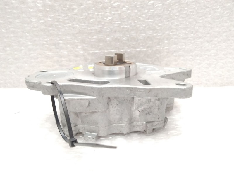 Recambio de depresor freno / bomba vacio para audi a4 ber. (b8) 2.0 16v tdi referencia OEM IAM 03L145100  