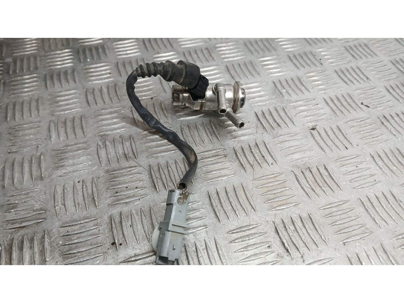 Recambio de inyector adblue para renault express furgoneta/monovolumen 1.5 blue dci 95 (f6ab) referencia OEM IAM   