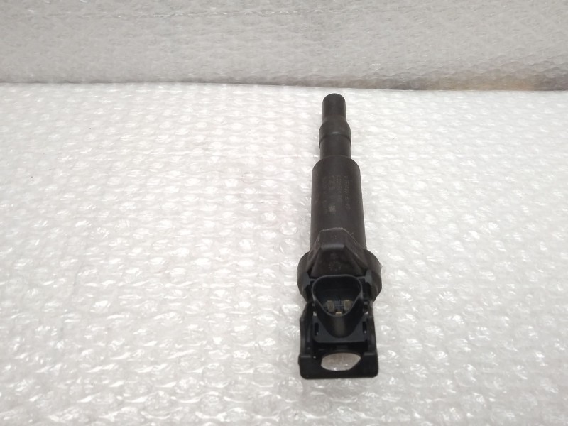 Recambio de bobina encendido para peugeot 207 urban referencia OEM IAM V7594937 0221504470 BOSCH