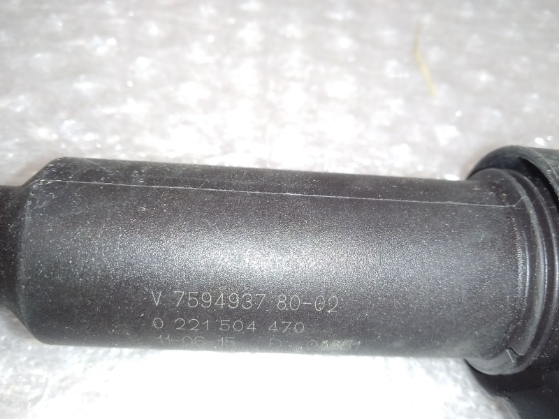 Recambio de bobina encendido para peugeot 207 urban referencia OEM IAM V7594937 0221504470 BOSCH
