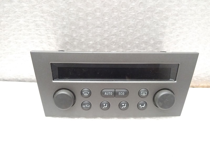 Recambio de mando climatizador para opel meriva cosmo referencia OEM IAM 090329826  