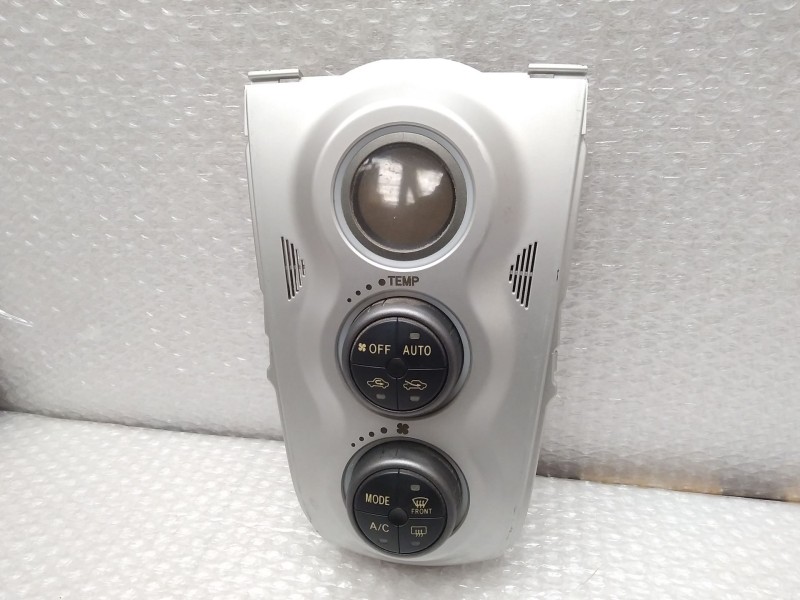 Recambio de mando climatizador para toyota yaris (ksp9/scp9/nlp9) básico referencia OEM IAM 559000D210  