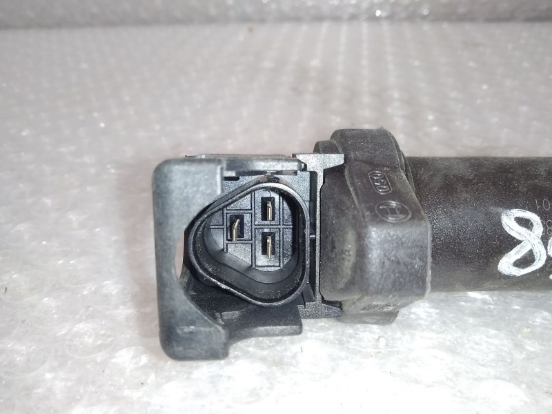 Recambio de bobina encendido para peugeot 207 urban referencia OEM IAM V7594937 0221504470 BOSCH