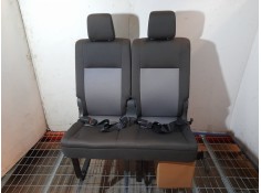 Recambio de asiento trasero izquierdo para toyota hi-ace referencia OEM IAM  RECLINABLE 3ª O 4ª FILA TOCADO